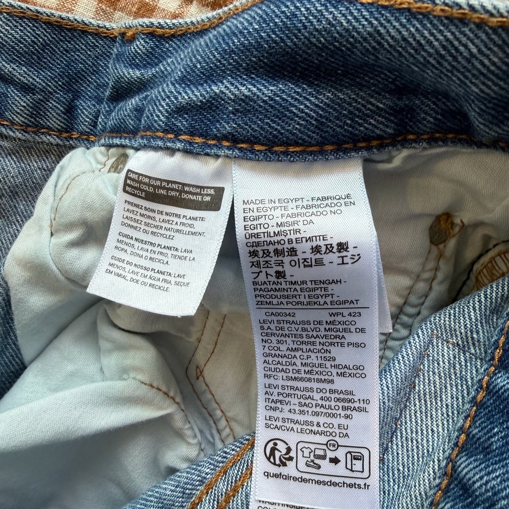 Levi's Distressed Blue Denim Cutoff Shorts - Picture 5 of 6